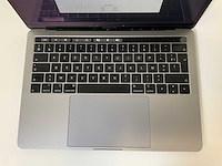 Apple macbook pro 13.3”, core(tm) i5 8th gen, 16 gb ram, 251 gb nvme laptop - afbeelding 4 van  8