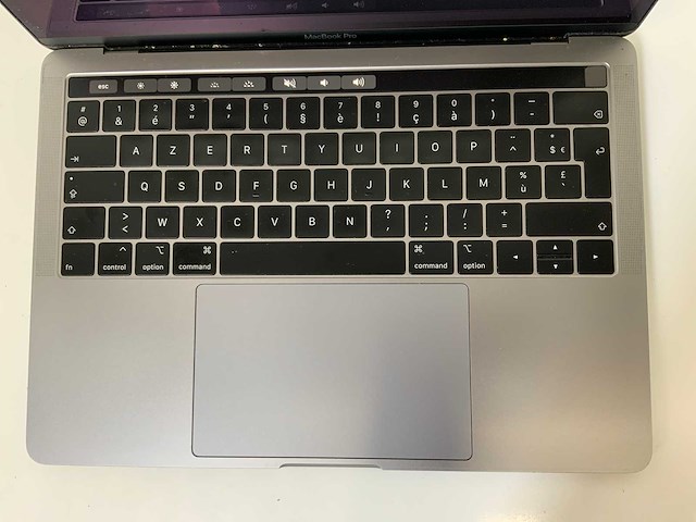 Apple macbook pro 13.3”, core(tm) i5 8th gen, 16 gb ram, 251 gb nvme laptop - afbeelding 4 van  7
