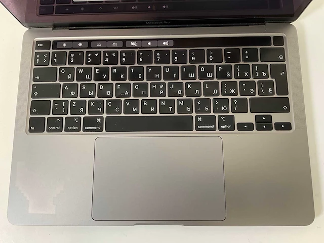 Apple macbook pro 13.3”, core(tm) i5 8th gen, 16 gb ram, 500 gb nvme laptop - afbeelding 4 van  7