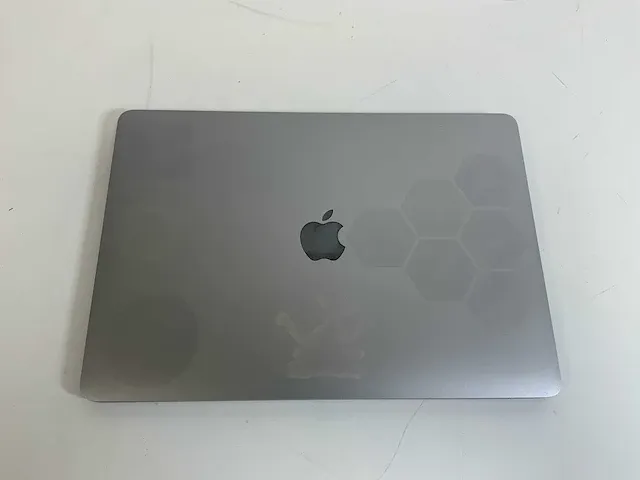 Apple macbook pro 13.3", core(tm) i5 8th gen, 8 gb ram, 251 gb nvme laptop - afbeelding 4 van  7