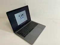 Apple macbook pro 13.3", core(tm) i5 8th gen, 8 gb ram, 251 gb nvme laptop - afbeelding 2 van  6
