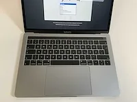 Apple macbook pro 13.3", core(tm) i5 8th gen, 8 gb ram, 251 gb nvme laptop - afbeelding 1 van  6