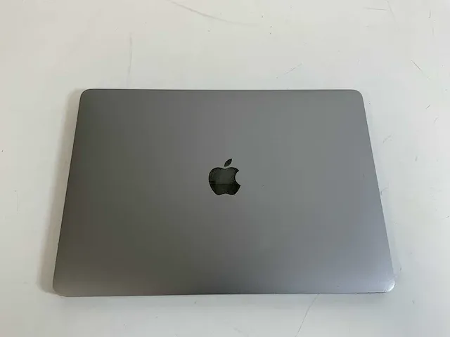 Apple macbook pro 13.3", core(tm) i5 8th gen, 8 gb ram, 251 gb nvme laptop - afbeelding 3 van  6