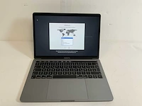 Apple macbook pro 13.3", core(tm) i5 8th gen, 8 gb ram, 251 gb nvme laptop