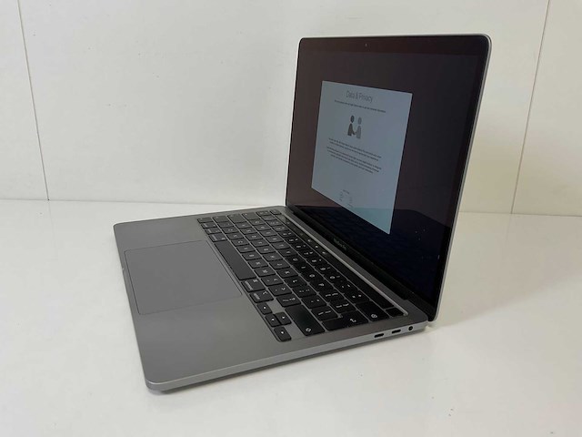Apple macbook pro 13.3”, core(tm) i7 10th gen, 16 gb ram, 1 tb nvme laptop - afbeelding 3 van  7