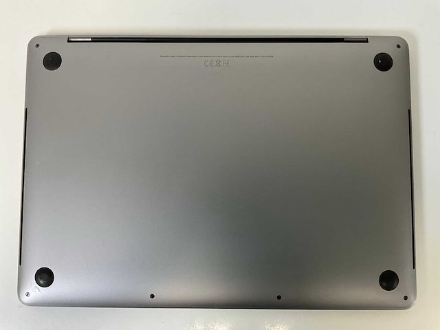 Apple macbook pro 13.3”, core(tm) i7 10th gen, 16 gb ram, 1 tb nvme laptop - afbeelding 6 van  7