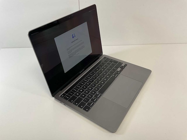 Apple macbook pro 13,3”, core(tm) i7 10th gen, 16 gb ram, 1 tb nvme laptop - afbeelding 2 van  7