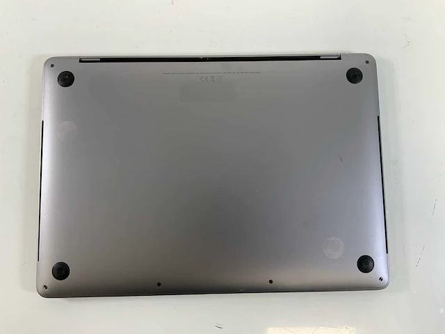 Apple macbook pro 13.3", core(tm) i7 10th gen, 16 gb ram, 500 gb nvme laptop - afbeelding 6 van  8