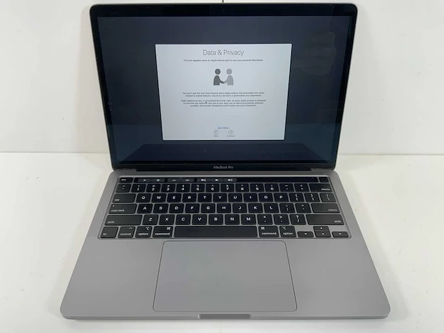 Apple macbook pro 13.3", core(tm) i7 10th gen, 16 gb ram, 500 gb nvme laptop - afbeelding 1 van  7