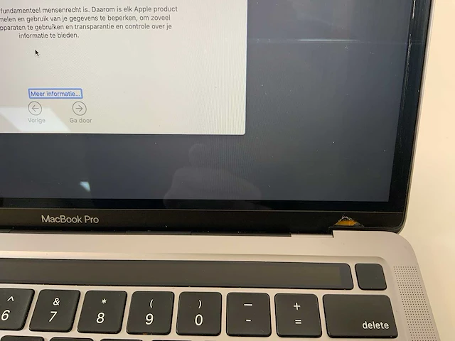 Apple macbook pro 13.3", core(tm) i7 10th gen, 16 gb ram, 500 gb nvme laptop - afbeelding 8 van  8