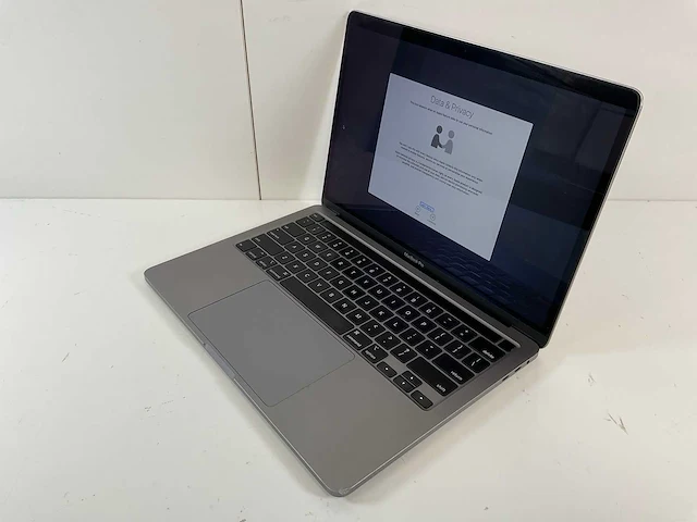 Apple macbook pro 13.3”, core(tm) i7 10th gen, 16 gb ram, 500 gb nvme laptop - afbeelding 3 van  7