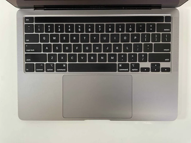 Apple macbook pro 13.3”, core(tm) i7 10th gen, 16 gb ram, 500 gb nvme laptop - afbeelding 4 van  7