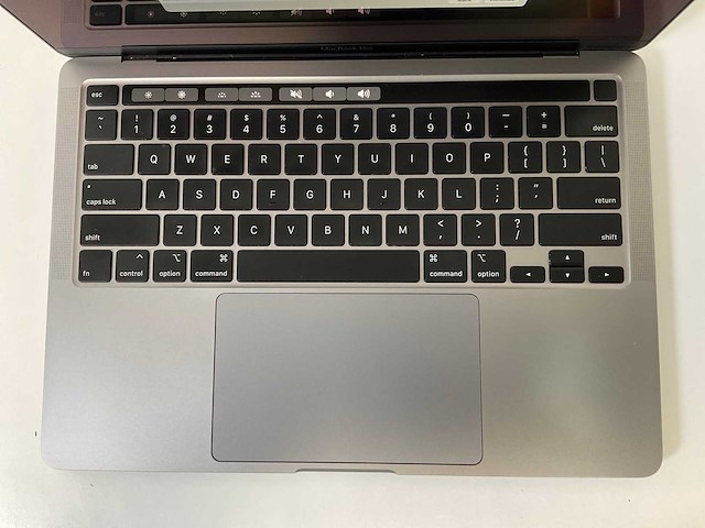 Apple macbook pro 13.3”, core(tm) i7 10th gen, 16 gb ram, 512 gb nvme laptop - afbeelding 4 van  7