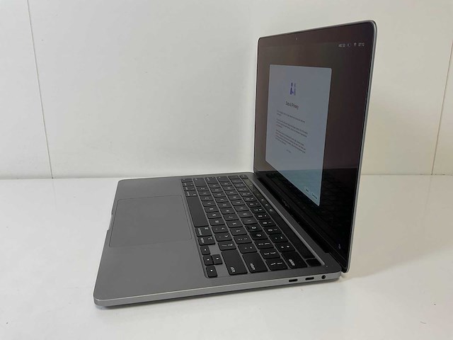 Apple macbook pro 13.3”, core(tm) i7 10th gen, 16 gb ram, 512 gb nvme laptop - afbeelding 3 van  7