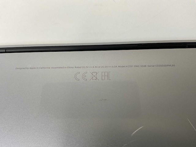 Apple macbook pro 13.3”, core(tm) i7 10th gen, 16 gb ram, 512 gb nvme laptop - afbeelding 7 van  8