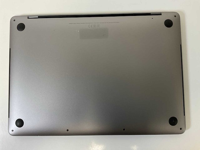 Apple macbook pro 13.3”, core(tm) i7 10th gen, 16 gb ram, 512 gb nvme laptop - afbeelding 6 van  7