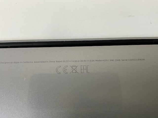 Apple macbook pro 13.3”, core(tm) i7 10th gen, 16 gb ram, 512 gb nvme laptop - afbeelding 7 van  7