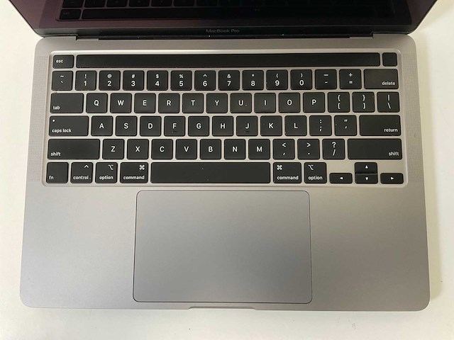 Apple macbook pro 13.3”, core(tm) i7 10th gen, 16 gb ram, 512 gb nvme laptop - afbeelding 4 van  7