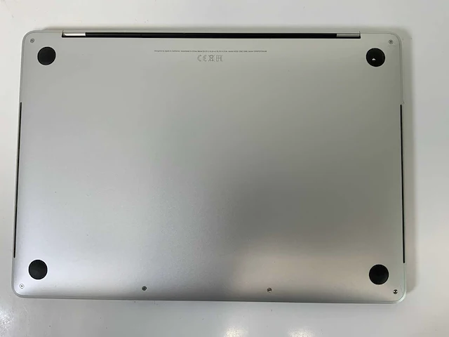 Apple macbook pro 13.3”, core(tm) i7 10th gen, 32 gb ram, 1 tb nvme laptop - afbeelding 6 van  7
