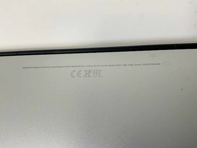 Apple macbook pro 13.3”, core(tm) i7 10th gen, 32 gb ram, 1 tb nvme laptop - afbeelding 7 van  7