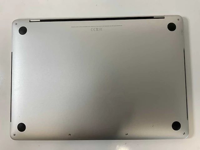 Apple macbook pro 13.3”, core(tm) i7 10th gen, 32 gb ram, 1 tb nvme laptop - afbeelding 6 van  7