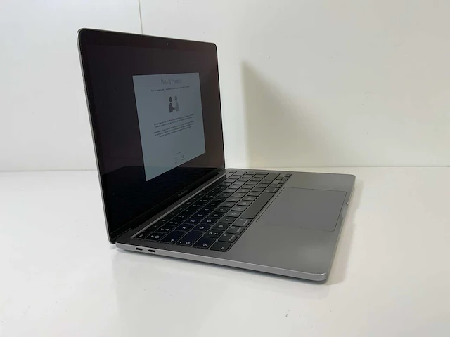 Apple macbook pro 13.3”, core(tm) i7 10th gen, 32 gb ram, 500 gb nvme laptop - afbeelding 2 van  7