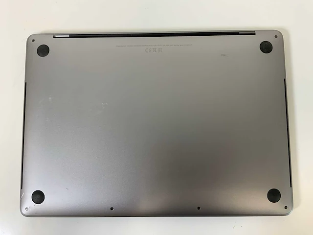 Apple macbook pro 13.3”, core(tm) i7 10th gen, 32 gb ram, 500 gb nvme laptop - afbeelding 6 van  7