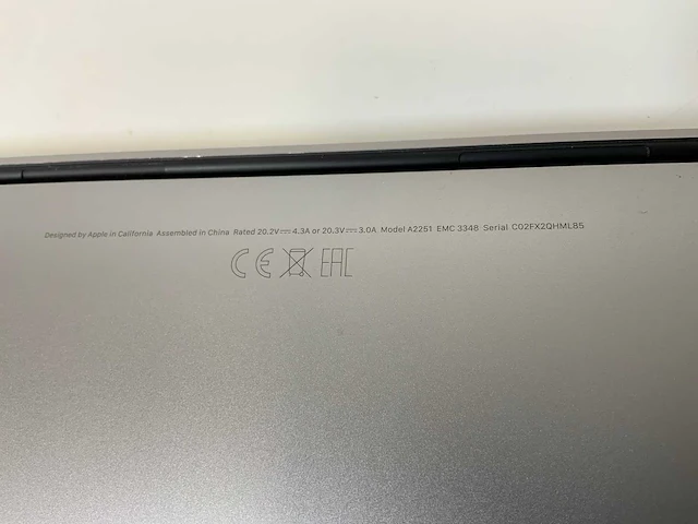 Apple macbook pro 13.3”, core(tm) i7 10th gen, 32 gb ram, 500 gb nvme laptop - afbeelding 7 van  7