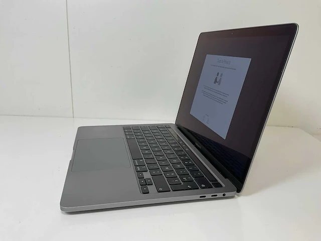 Apple macbook pro 13.3”, core(tm) i7 10th gen, 32 gb ram, 500 gb nvme laptop - afbeelding 3 van  7