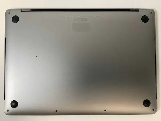 Apple macbook pro 13.3”, core(tm) i7 6th gen, 16 gb ram, 251 gb nvme laptop - afbeelding 6 van  6