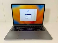 Apple macbook pro 13.3", core(tm) i7 7e generatie, 16 gb ram, 251 gb nvme-laptop