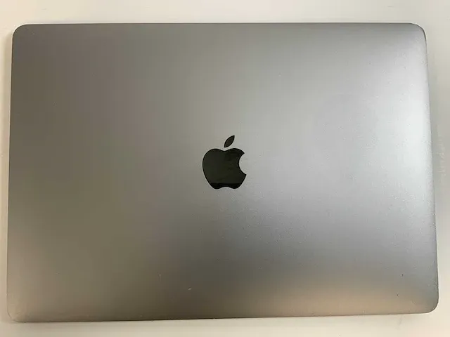 Apple macbook pro 13.3”, core(tm) i7 7th gen, 16 gb ram, 251 gb nvme laptop - afbeelding 5 van  6