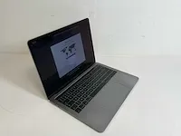Apple macbook pro 13.3", core(tm) i7 7th gen, 16 gb ram, 251 gb nvme laptop - afbeelding 2 van  6