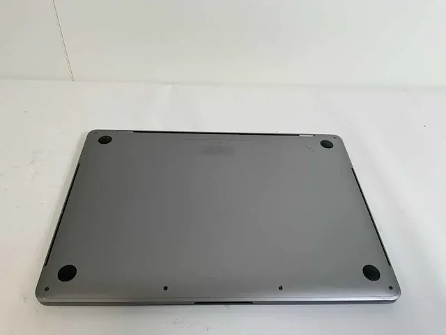 Apple macbook pro 13.3", core(tm) i7 7th gen, 16 gb ram, 251 gb nvme laptop - afbeelding 6 van  6