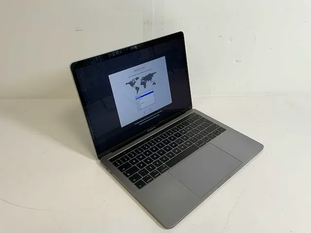 Apple macbook pro 13.3", core(tm) i7 7th gen, 16 gb ram, 500 gb nvme laptop - afbeelding 6 van  6
