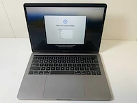 Apple macbook pro 13.3", core(tm) i7 8e generatie, 16 gb ram, 500 gb nvme laptop