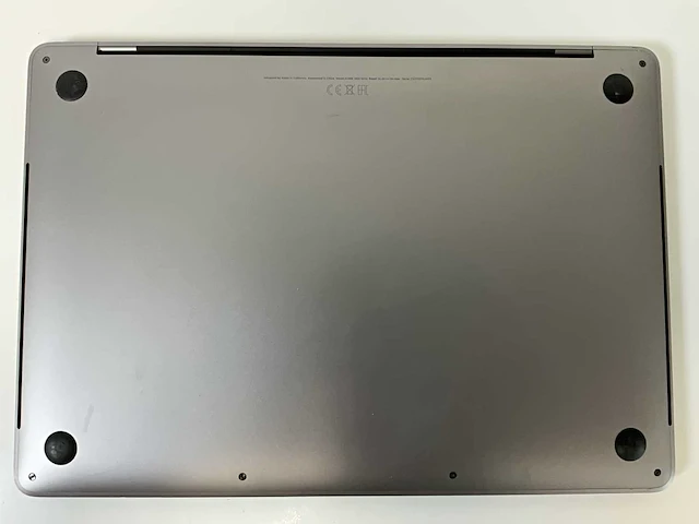 Apple macbook pro 13.3”, core(tm) i7 8th gen, 16 gb ram, 1 tb nvme laptop - afbeelding 6 van  7