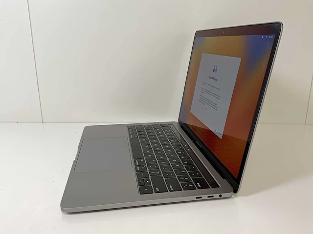 Apple macbook pro 13.3”, core(tm) i7 8th gen, 16 gb ram, 1 tb nvme laptop - afbeelding 3 van  7
