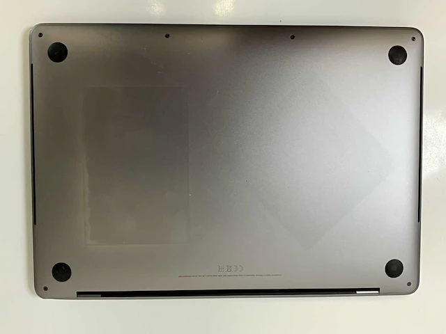 Apple macbook pro 13.3”, core(tm) i7 8th gen, 16 gb ram, 1 tb nvme laptop - afbeelding 5 van  6