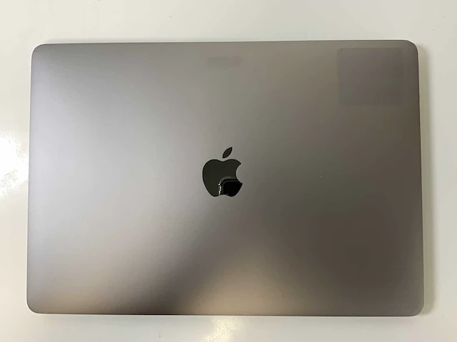 Apple macbook pro 13.3”, core(tm) i7 8th gen, 16 gb ram, 1 tb nvme laptop - afbeelding 5 van  8