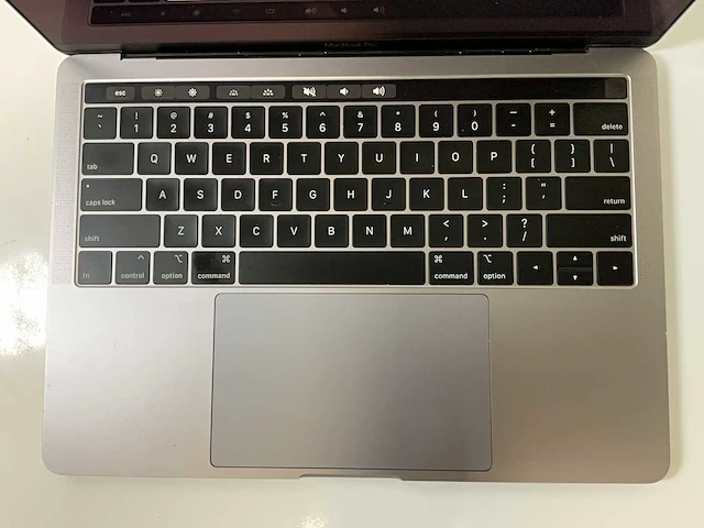 Apple macbook pro 13.3”, core(tm) i7 8th gen, 16 gb ram, 1 tb nvme laptop - afbeelding 4 van  7