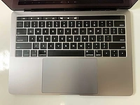 Apple macbook pro 13.3”, core(tm) i7 8th gen, 16 gb ram, 1 tb nvme laptop - afbeelding 4 van  7