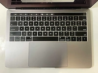 Apple macbook pro 13.3”, core(tm) i7 8th gen, 16 gb ram, 1 tb nvme laptop - afbeelding 4 van  8
