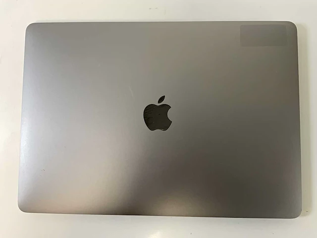 Apple macbook pro 13.3”, core(tm) i7 8th gen, 16 gb ram, 1 tb nvme laptop - afbeelding 5 van  7