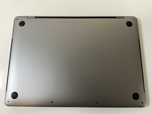 Apple macbook pro 13.3”, core(tm) i7 8th gen, 16 gb ram, 1 tb nvme laptop - afbeelding 6 van  7