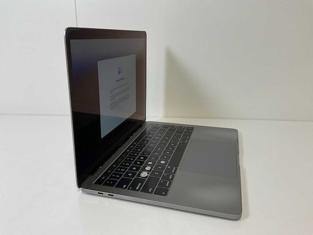 Apple macbook pro 13.3”, core(tm) i7 8th gen, 16 gb ram, 1 tb nvme laptop - afbeelding 2 van  7