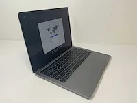 Apple macbook pro 13.3”, core(tm) i7 8th gen, 16 gb ram, 251 gb nvme laptop - afbeelding 3 van  6