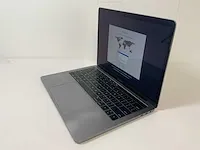 Apple macbook pro 13.3”, core(tm) i7 8th gen, 16 gb ram, 251 gb nvme laptop - afbeelding 2 van  6