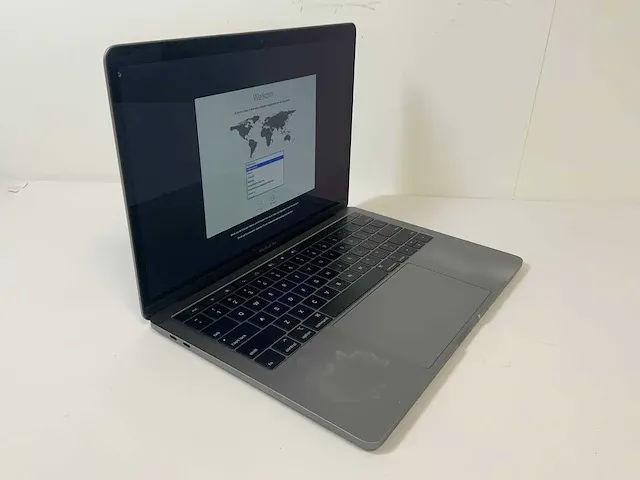 Apple macbook pro 13.3”, core(tm) i7 8th gen, 16 gb ram, 251 gb nvme laptop - afbeelding 3 van  6