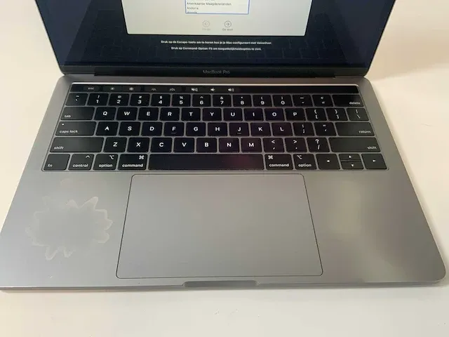 Apple macbook pro 13.3”, core(tm) i7 8th gen, 16 gb ram, 251 gb nvme laptop - afbeelding 4 van  6
